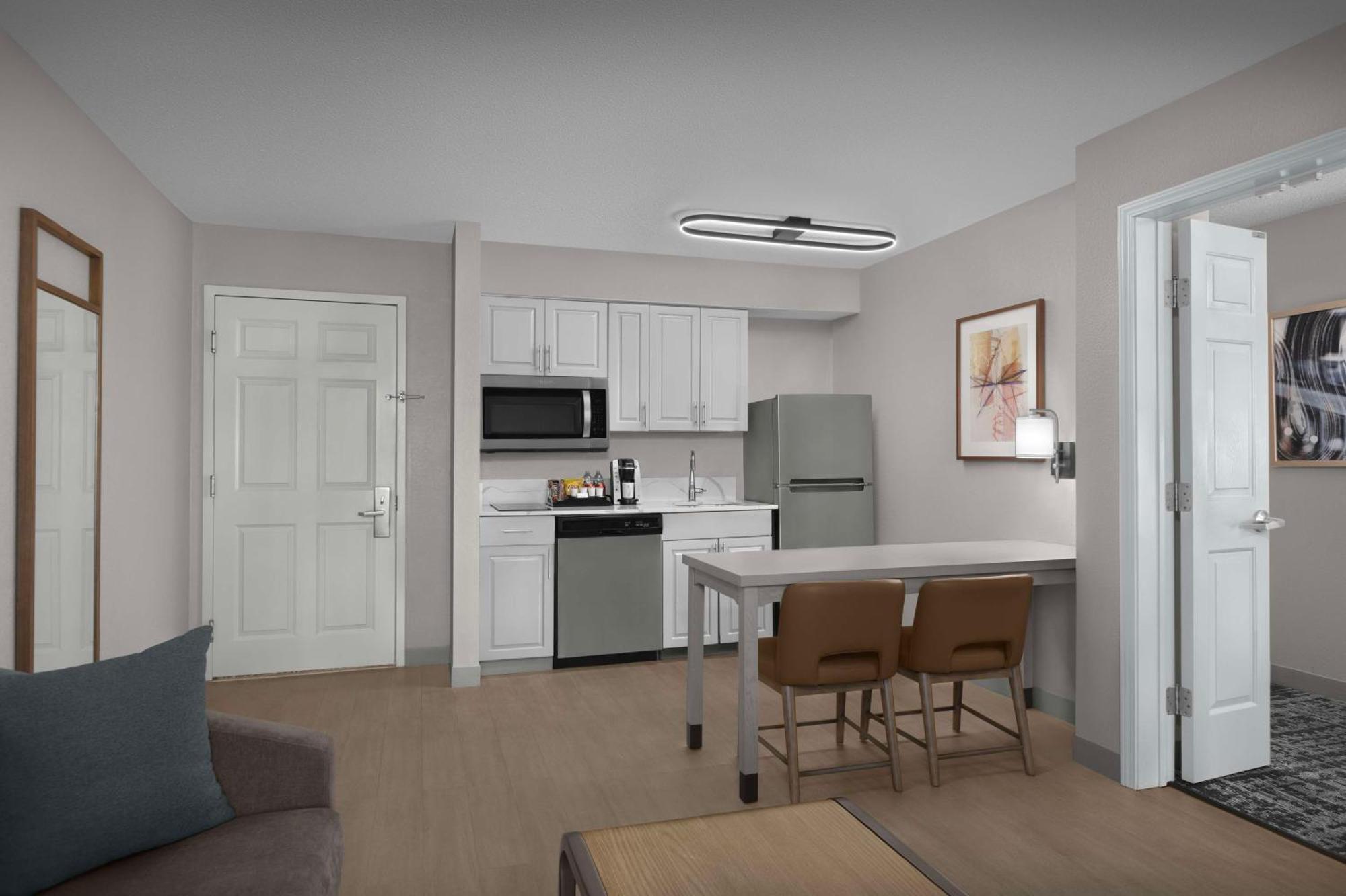 Homewood Suites Nashville Airport Экстерьер фото