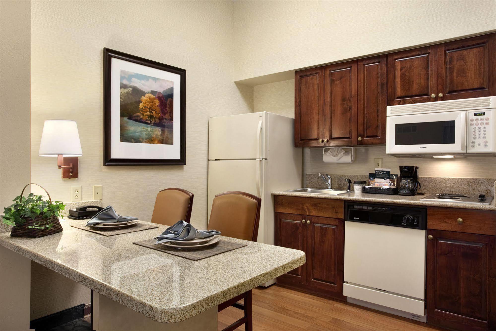 Homewood Suites Nashville Airport Экстерьер фото